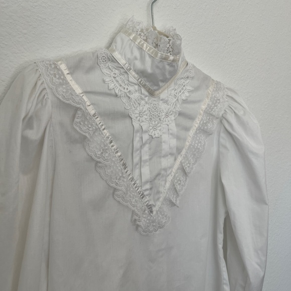True Vintage White Lace Victorian Edwardian Top - Picture 3 of 5